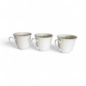 Lynn’s Fine China Replacement Coffee Cups Imperial White Swirl 3-pcs